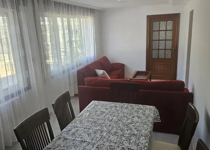 アパート Papona 1 *